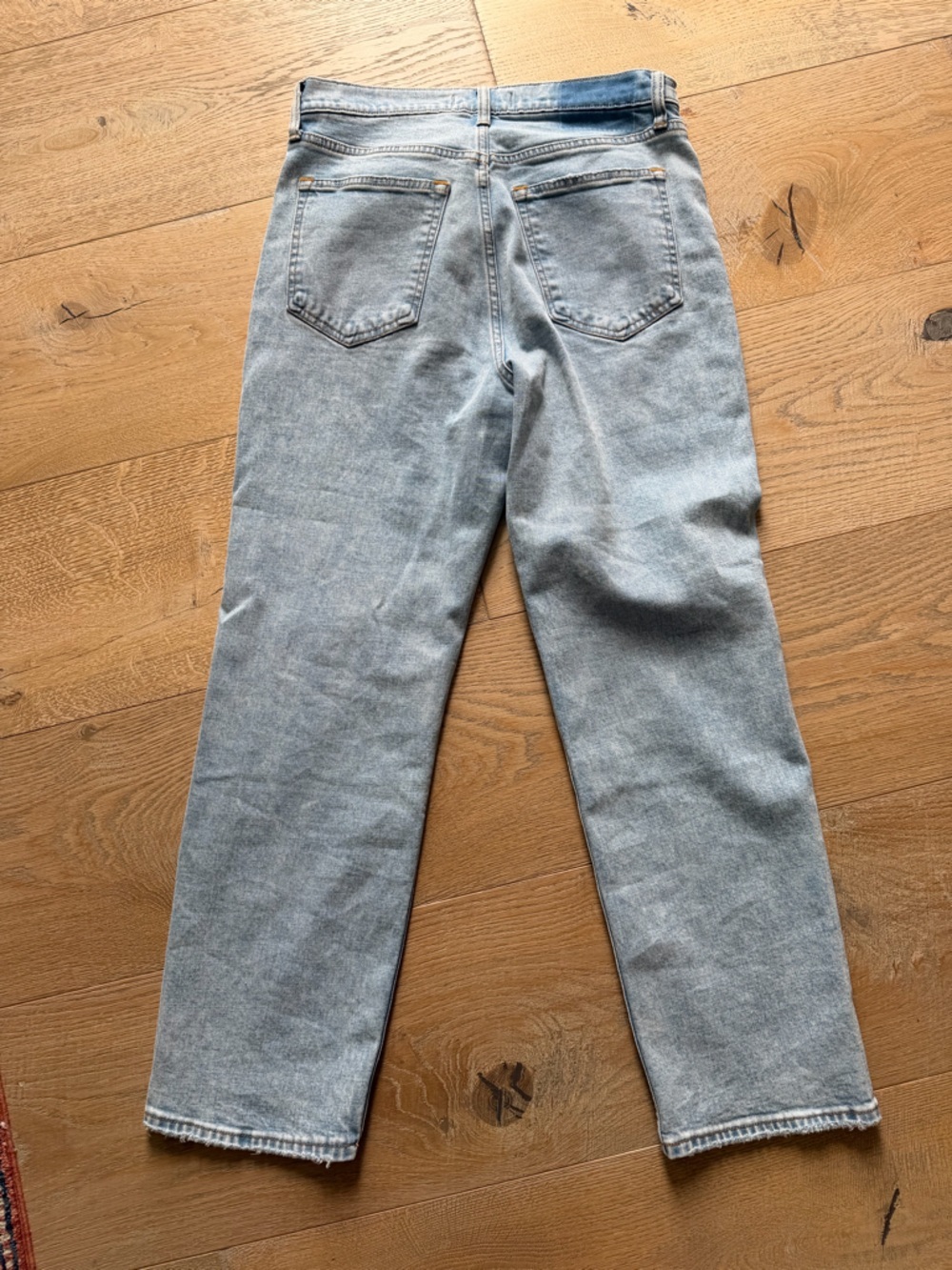 Light Wash ankle straight High-Rise Straight Jeans - Women - Picture 2 of 6